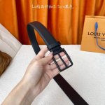 Louis Vuitton驴牌 新款顶级品质 平纹面配原版平纹底 搭配原单精品针扣 精工制作 细节看图 实物拍摄 高端奢华 宽度3.5Cm