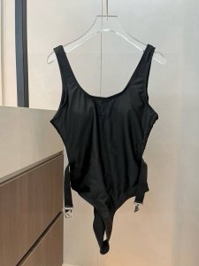 prada普拉达新款连体泳衣 比基尼 S M L Xl