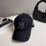韩国正品Mlb棒球帽Ny最新最火的帽子就在这最新款棒球帽刺绣男女情侣款鸭舌帽最新款 正品 正品 绝对的正品牛货 经典La小字母 爆炸款全线出货 非常百搭 正品M