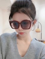 Dior-迪奥 2025开春新款 潮流爆款 时尚方框偏光太阳镜 高品质 佩戴舒适 网红潮款墨镜 型号 D7732