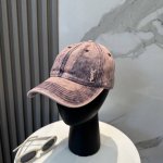 ysl圣罗兰 新款多巴胺色系简约棒球帽 当下爆热的色系-街头感十足！ 潮流百搭，小红书种草，毒药 Get上你们的男朋友，一起Cool