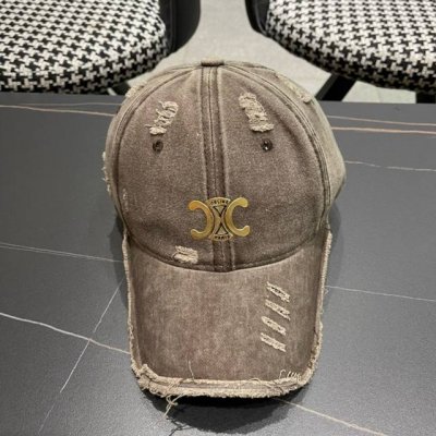 Celine赛琳 2025春夏款棒球帽，出街必备超好搭配，赶紧入手！