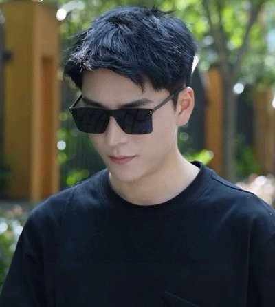 gucc* 2025 新款男女情侣款太阳Ip电镀永不褪色 卖点：超轻超有弹性整幅眼镜无螺丝重要的是压不坏、镜片：高清尼龙偏光镜片 型号：G810