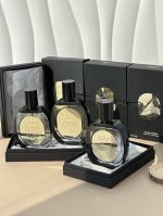 专柜品质 Diptyque 60 周年限定香水系列 适逢Diptyque60 周年全球区域限定款新香 整体给人神秘多维度的极致体验 只在全球部分旗舰店铺限量发售