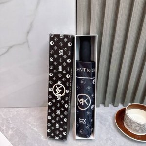 p70 Mk （Michael Kors 迈克 夏季新款 全自动折叠晴雨伞 黑色涂层防晒有效阻隔紫外线99%，Upf>50 所以能起到伞下体感降温的效果！ 有效