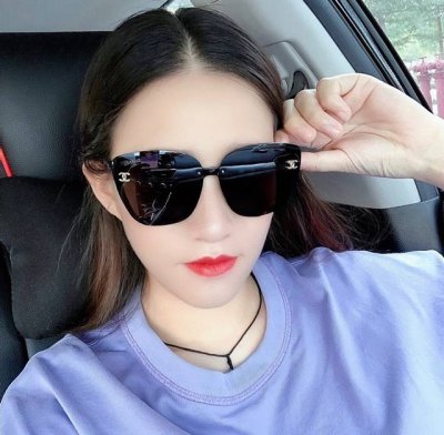 新品Chanel 香奈儿太阳镜以独特魅力和前卫风格诠释春夏最新眼镜，质感超好佩带舒适 型号：Ch08