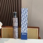 Dior 迪奥 三折自动折叠晴雨伞 时尚原单代工品质 细节精致 看得见的品质 打破一成不变 色泽纯正艳丽！2色
