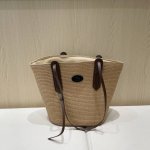 gucci古奇海边度假沙滩包包女2025新款夏季编织单肩包大容量腋下草编水桶包尺寸：40X 23X 30Cm