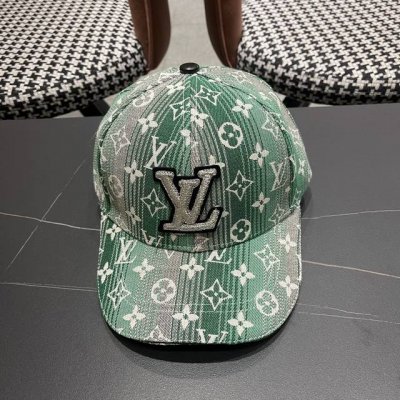 Lv路易威登2025新款棒球帽 专柜热卖款纯棉内里，轻盈透气。完美版型，对格精准无误，原厂品质，独家实物拍摄，男女适用