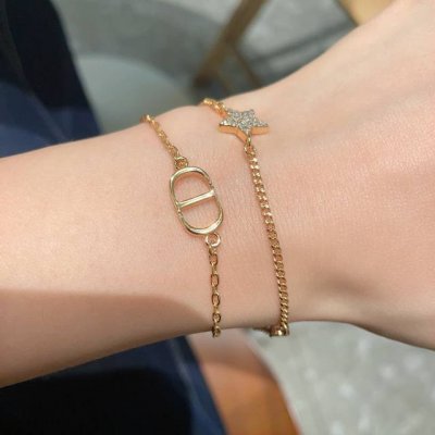 dior 迪奥 中古 手链 专柜一致上新 精选原版一致 黄铜材质 甜美气质高雅.