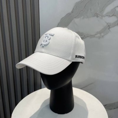 配防尘袋 Burberry 巴宝莉 原单棒球帽 专柜热卖款纯棉内里，轻盈透气。完美版型，原厂品质，独家实物拍摄，男女适用！