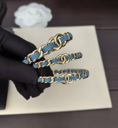 ch*Nel 最新款蓝色3件套手镯 一致Zp黄铜材质