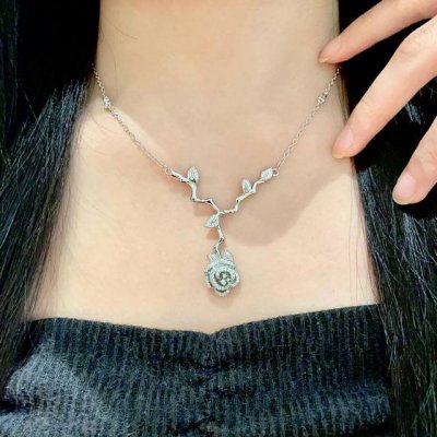 dior 迪奥 中古 项链 专柜一致上新 精选原版一致 黄铜材质 甜美气质高雅.