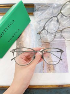 Bottega Venet*Model：Bv0248Osize：50口21-145钛～～～高版本～～
