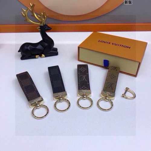 p60 配图片原版包装 路易威登Louisvuitton 钥匙扣M65221经典老花Monogram，经久耐用， 是 Dragonne 钥匙扣理想的材质，可打造