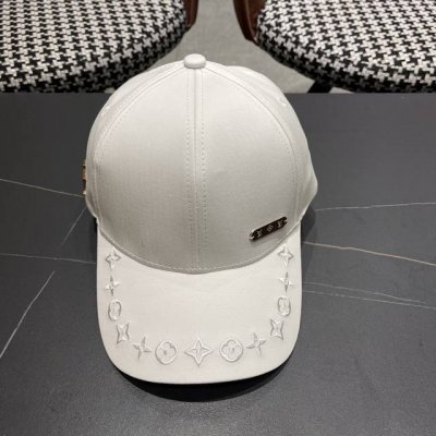 Lv 路易威登 新款原单棒球帽 专柜1:1开模订制 原厂订制面料纯轻盈透气 质量超赞 基础头围56 贴片可调节