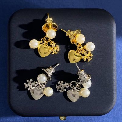 tory Burch托里伯奇韩版时尚小珍珠掉光面小爱心满钻双T灵动耳钉 黄铜材料 重约4.4G 长约2.35Cm 不含耳塞测量