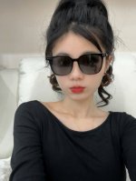 Gucci古驰 Gg方框太阳镜 完美品质 独特设计 适合各种脸型 亮相时装周 超时尚百搭 实物精致 情侣款 男女均可佩戴 型号 G3904