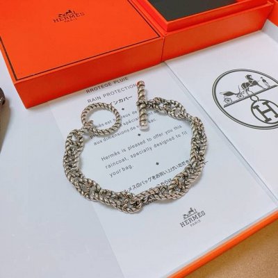新款爱马仕手链加厚黄金版 高级精工版 众多网红同款 爱马仕手链太考验师傅的手艺了 要确保每个细节都到位不简单 高端定制 男女同款 爱马仕火爆 1:1超精赞 明星