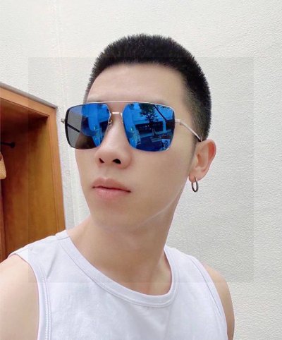 爆款品牌：卡地亚Cartier高品质男士偏光太阳镜 材质：高清尼龙镜片、超轻超有弹性金属镜腿.戴上超轻，不压鼻，入手超赞 编号：8141
