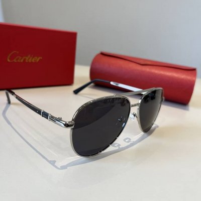 Cartier 卡地亚 男款 女款通用官网一比一大蛤蟆镜 高档大气 镜腿上简约标志性Logo 奢华制作
