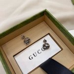 gucci 古驰双G镂空复古耳钉