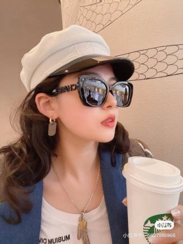 chanel香奈儿太阳墨镜太阳镜就地封神，真的太太好看了，带上去就是妥妥的名媛出街，性价比超高
