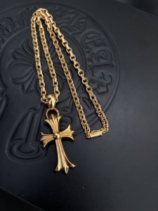 克罗心经典十字架字母镀金项链