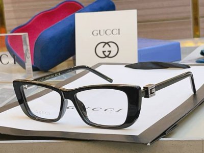 gucc* 古驰新款眼镜架，Model：Gg1681S，Size:53口14-140 M