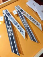 p70Pdo2333专柜同步 迪奥【Jardin D'hiver】丝带 别出心裁的 Dior Jardin D'hiver 印花，以充满诗意的设计演绎 Dior
