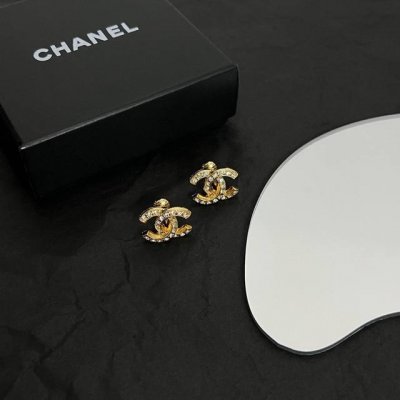 Chanel香奈儿 中古 耳夹小香家的款式真心无需多介绍每一款都超好看 精致大方 非常显气质