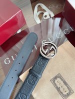gucci 经典全皮压花宽度4.0Cm 专柜新版Logo横标，原版进口南非皮底，精品双G铜扣 高端品质，不惧对比。