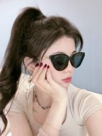 Chanel大框太阳镜墨镜 经典的方框设计 不挑脸型 无论搭配大衣还是连衣裙都非常显气质太阳镜预防紫外线 型号 Ch1986
