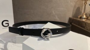 givenhy纪梵希G链条搭扣腰带，诠释着优美.简洁.典雅.只属于独特的你，有品牌文化底蕴的美，有设计感的美。2.0Cm