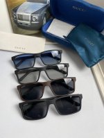 新款品牌 古奇Gucci 原单品质男士女士偏光太阳镜 材质 高清宝丽来偏光镜片 板材印字Logo镜腿 看细节就知道大师手工制作设计 做工精致 高端大气 适合旅游