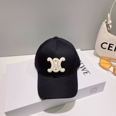 配防尘袋 Celine赛琳 春夏款新款简约棒球帽，新款出货，大牌款超好搭配，赶紧入手！