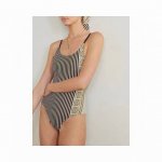 特价 Loewe新款连体对版五金适合多种场景的游泳衣♀海边 游泳池 温泉 水上乐园 漂流都可以内搭也完全可以 连体设计遮肉显高挑 腹部有点肉肉也不影响咱美美的