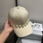 P Miumiu新款鸭舌帽