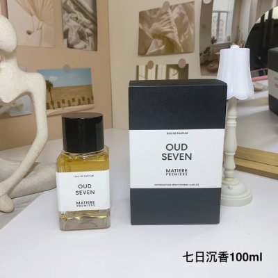 专柜品质 马蒂埃Matierepremiere 香水100Ml 10款味道： 香橼古龙 悦后即焚 和光同橙 十日檀 不败玫瑰 巴黎麝香 静谧之森 猎鹰皮革 七日