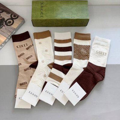 配包装 P60 一盒5双 Gucci 古奇 新款长筒袜子，竹棉面料，潮人必备 ，爆款经典双G，个性时尚百搭款，你值得拥有哦
