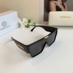 Versace范思哲经典新款大方框偏光太阳镜 男女同款遮阳镜 佩戴舒适 出游必备神器！