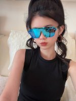 Rayban 雷朋 Rb22300时尚偏光炫潮彩款太阳镜 男女通用 Size 60-18-140
