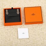 208547 我们出品 猪鼻子耳环，可订做18K真金真钻版，只做对版真金货，价询客Fu 明星、网红、名媛都难以抗拒！ 酷劲十足的经典标志 古今中外时尚浪尖上的不