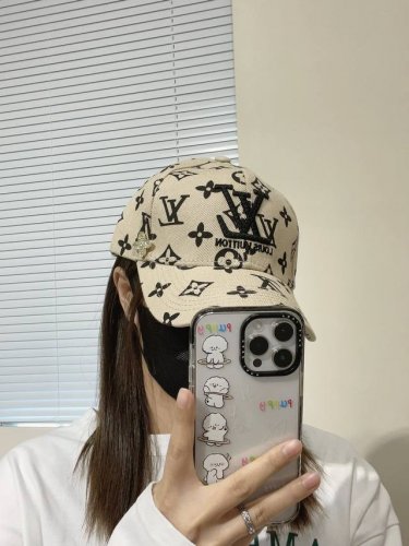 p60 Lv棒球帽新款路易威登满印棒球帽 火爆出货，百搭单品随便搭配都很好看 质量超赞 时尚百搭