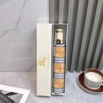 burberry 巴宝莉 夏季新款 全自动折叠晴雨伞 黑色涂层防晒有效阻隔紫外线99%，Upf 50 所以能起到伞下体感降温的效果！ 有效隔热，高效防晒 一把搞