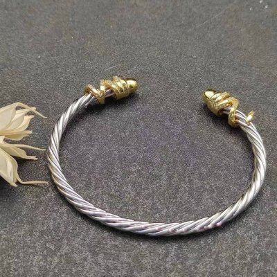 上新 David Yurman 4Mm圆头缠绕手镯。建议适合佩戴的手围15-20Cm 编号Dysz-185