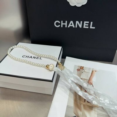 配包装盒 Chanel 香奈儿 最新款小香多功能发带、腰带，超级好看！名媛范儿十足，小仙女必备