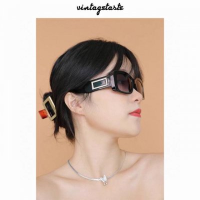 p100 Versace范思哲欧美风时尚太阳镜，偏光镜，男女 款遮阳镜、修饰脸型的好搭档