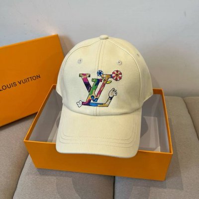 路易威登棒球帽 Louisvuitton新款Lv棒球帽，重工打造高端大气，百搭款男女通用！跑量！