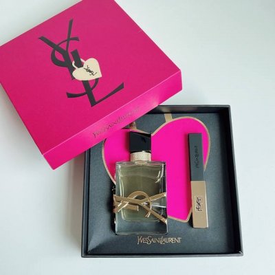专柜品质 圣罗兰自由明星彩妆两件套！ 内含：自由之水香水50Ml，小金条口红1966#。